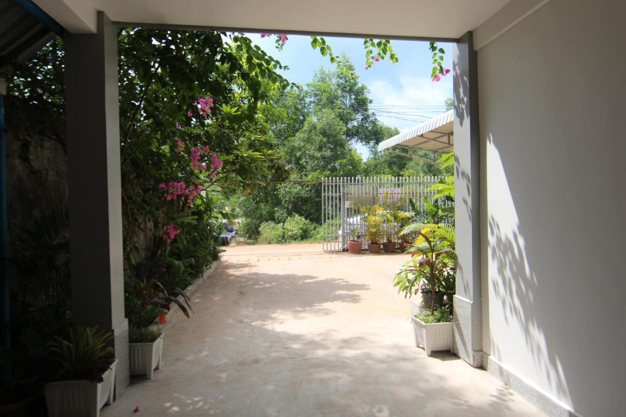 Sevenstars Hostel Sihanoukville Exterior foto